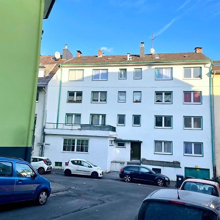 Downtown Apartment By Ninja Spaces - Kingsize-Bett, Kueche, Netflix, Terrasse Wuppertal Extérieur photo