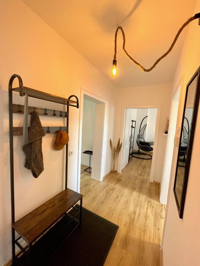 Downtown Apartment By Ninja Spaces - Kingsize-Bett, Kueche, Netflix, Terrasse Wuppertal Extérieur photo